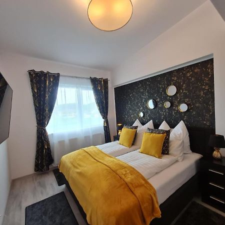 Holiday House Rasnov Buitenkant foto