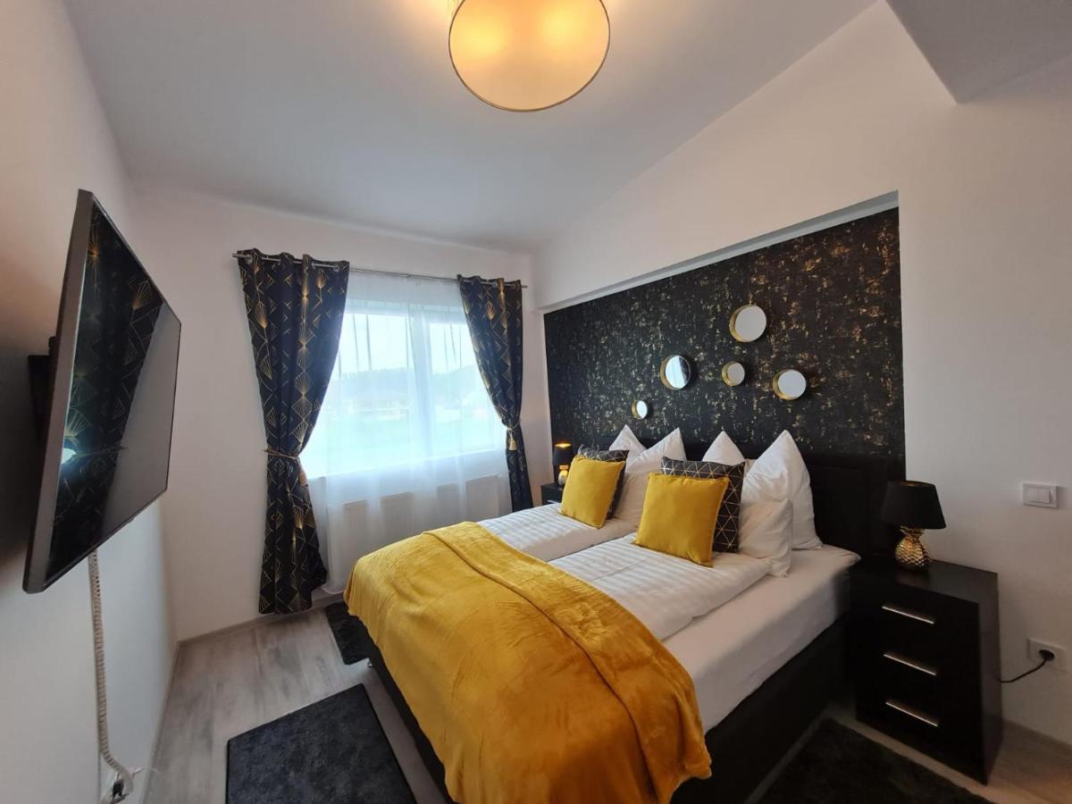 Holiday House Rasnov Buitenkant foto